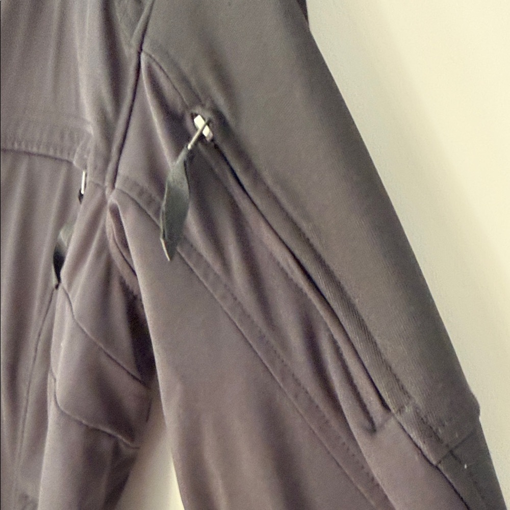 Harley-Davidson woman’s black Performance Jacket. Worn once. - Picture 4 of 9